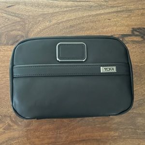 Tumi Split Travel Kit